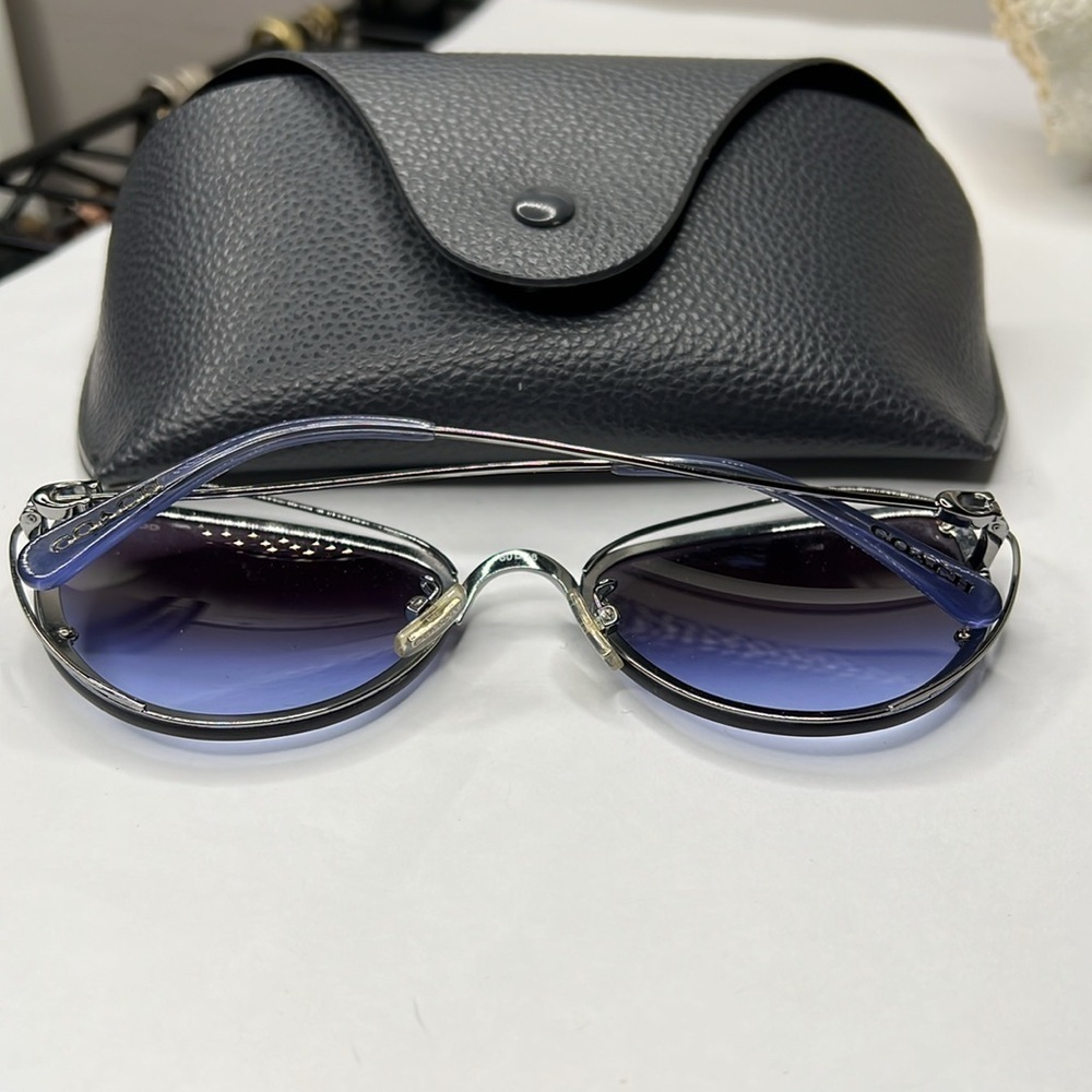 Coach Blue Grey HC 7086 90044Q Gunmetal Sunglasses with Case - Picture 11 of 13
